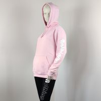 Hoodie Rosa, wei&szlig;e Schrift verschoben auf dem Arm